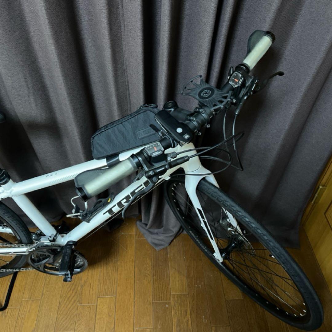 引き取り希望　Trek クロスバイク FX3Disk Sサイズ（美品）