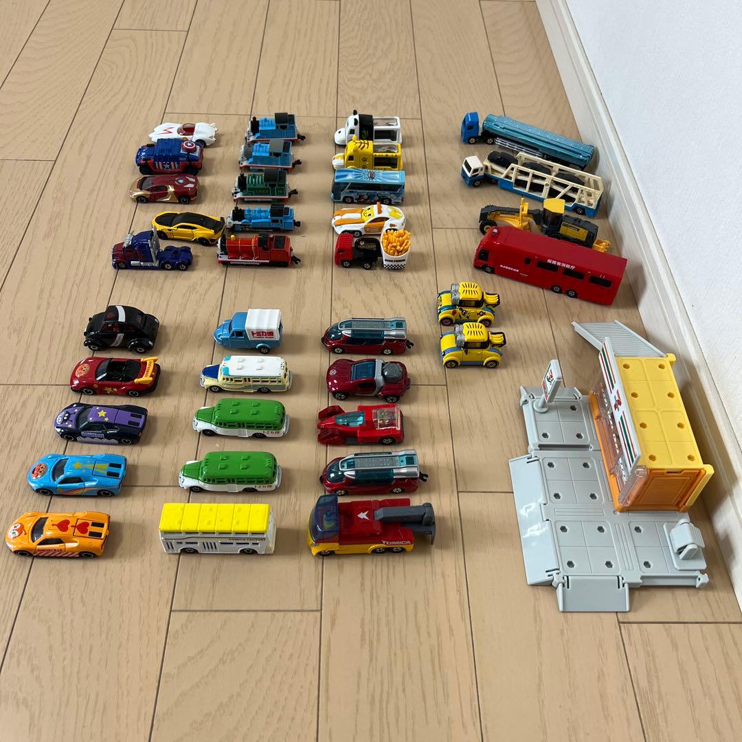 トミカ　ミニカー　トミカタウン　ビルドシティ　セブンイレブン　まとめ売り