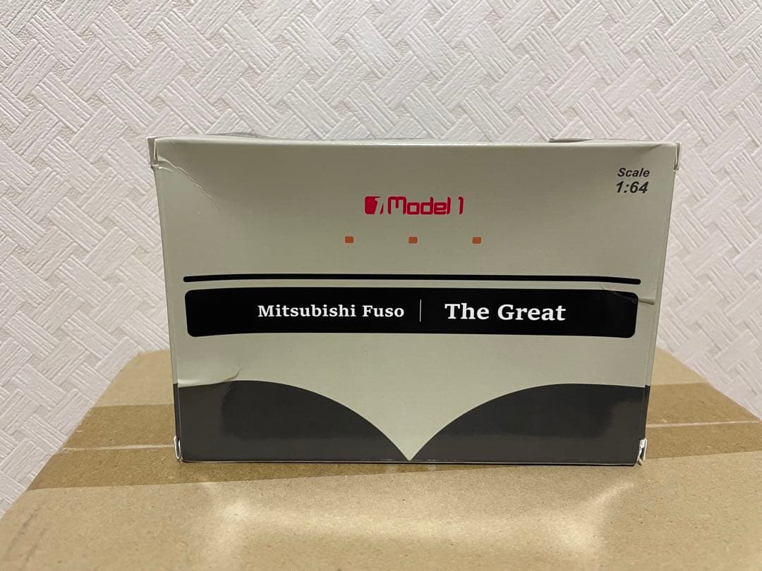 K*7様 モデルワン 1/64 三菱ふそう ザ・グレート トレーラーヘッド