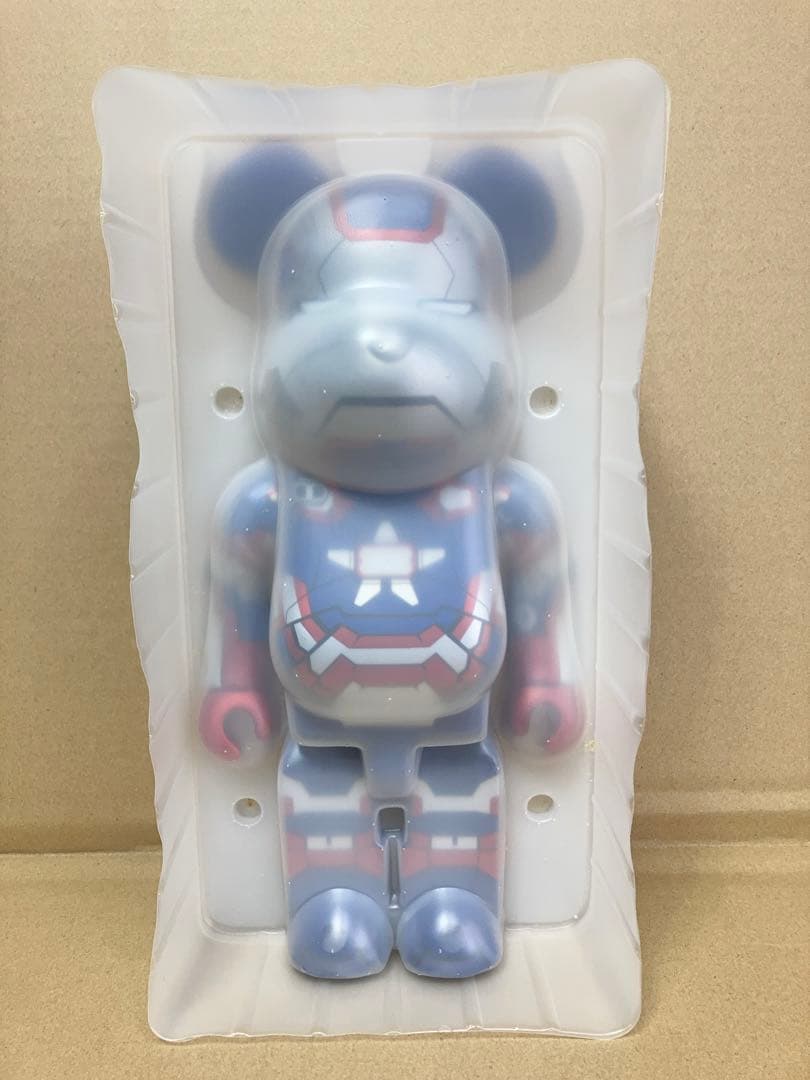 IRON PATRIOT BE@RBRICK 400 ベアブリックパトリオッ