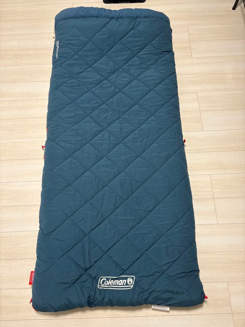 Coleman マルチレイヤースリーピングバッグ 2枚セット　ロールクリップ付き