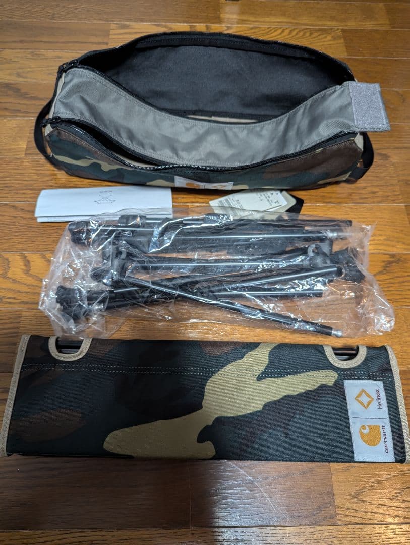 ※限定品※ Carhartt × Helinox ヘリノックス テーブル　迷彩色