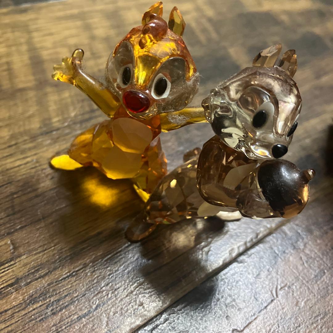 SWAROVSKI Disneyチップとデール ガラスフィギュア