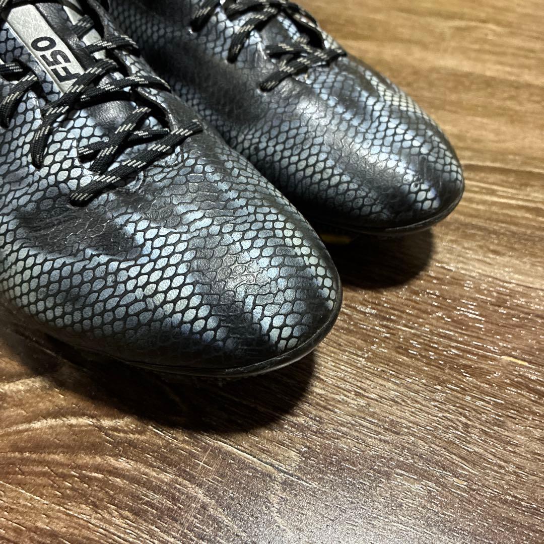 adidas アディゼロf50