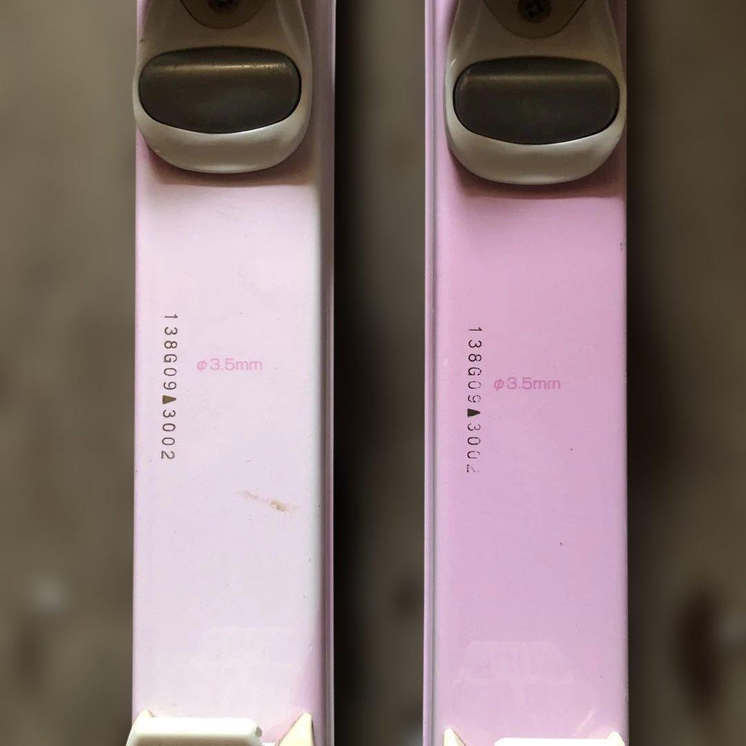 ジュニアスキーセット　スキー板／ビンディング／ポール／ホルダーベルト　ピンク花柄