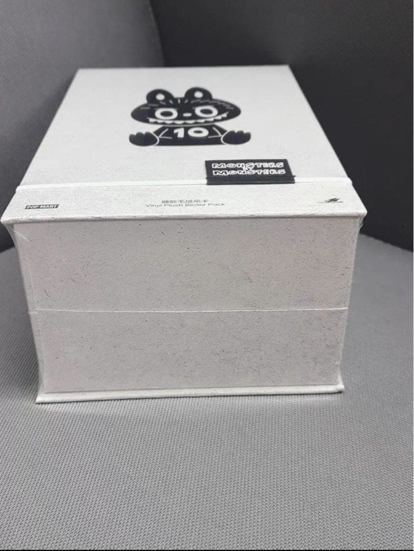 THE MONSTERS LABUBU 10周年記念展限定ぬいぐるみ