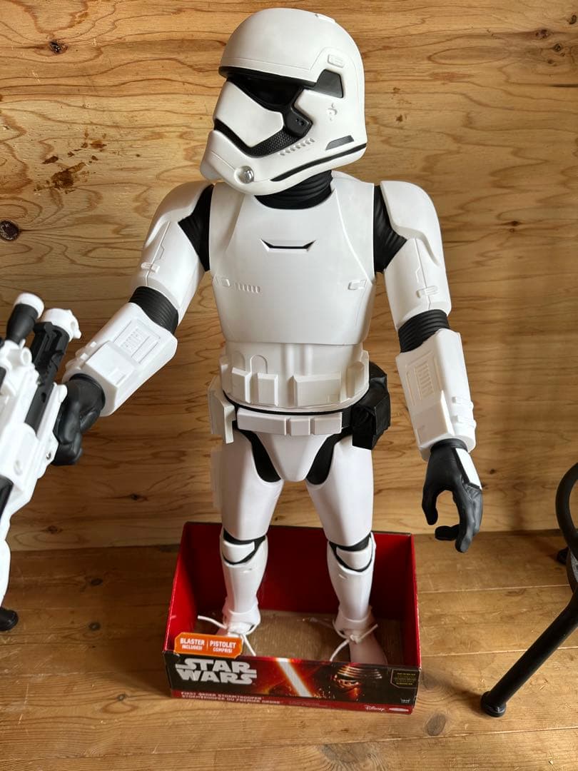 ストームトルーパー　31インチフィギュア　フォースの覚醒