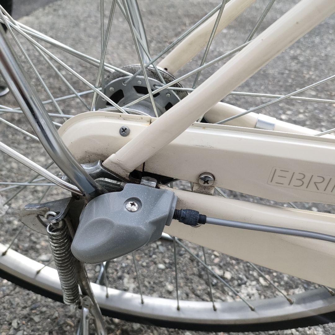 ブリヂストン　エブリッジU　クリームアイボリー　内装3段