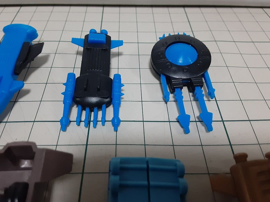 コスモワールド　スポロガム　グリコ　カバヤ　メカワールド　まとめ売り　食玩