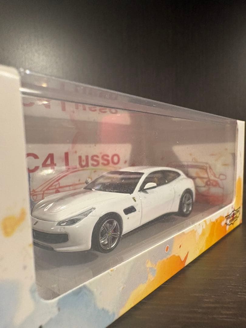 【1 of 999】 Ferrari GTC4 Lusso