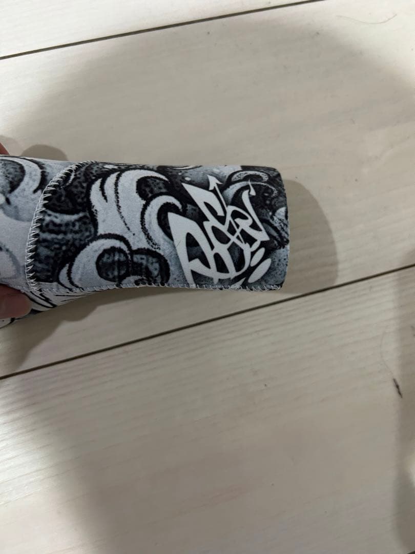 NDS  ダイビング　ウェットスーツ　冬でも体温を守れる