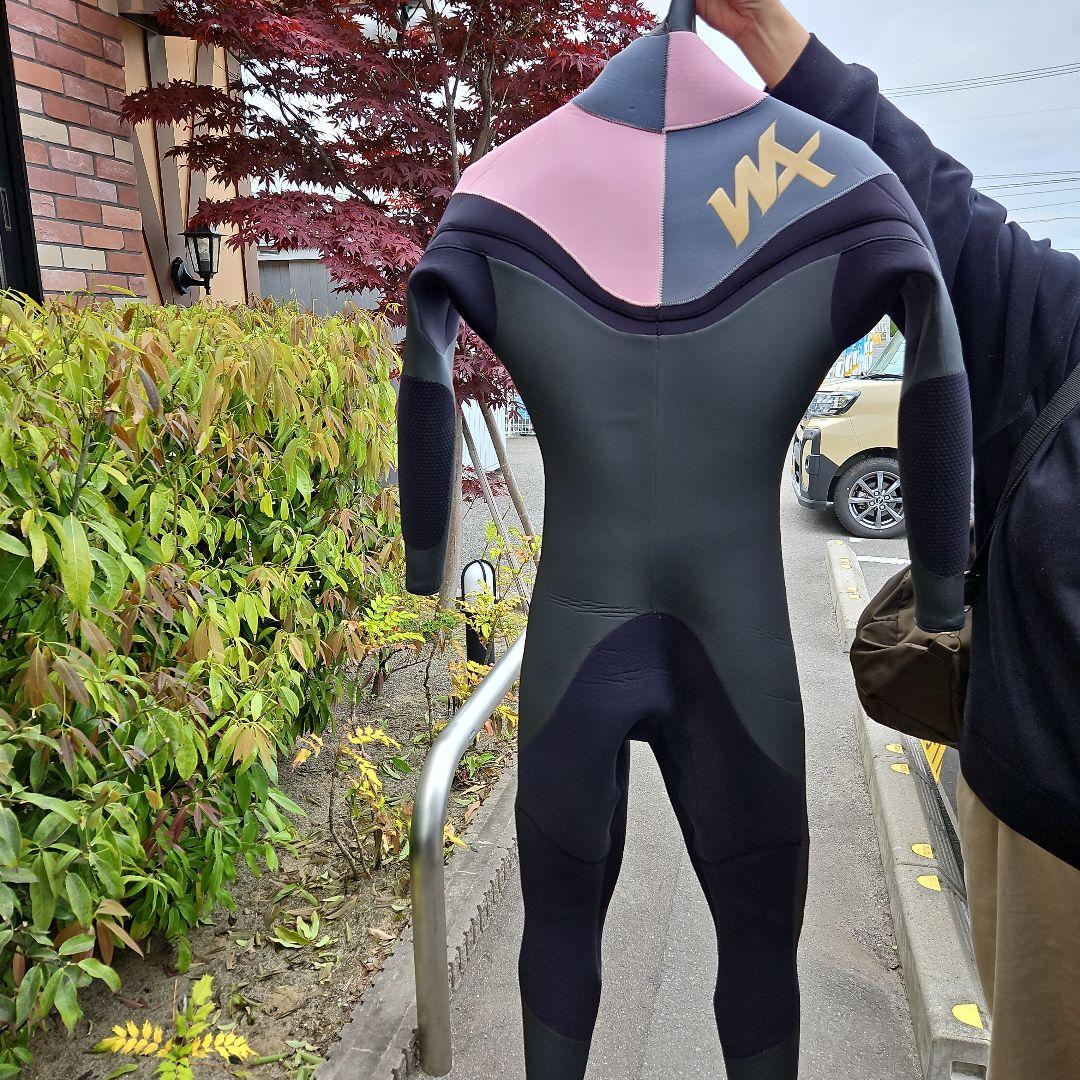 【オーダーメイド】ウエットスーツ　レディース　サイズM 相当　状態新品級！