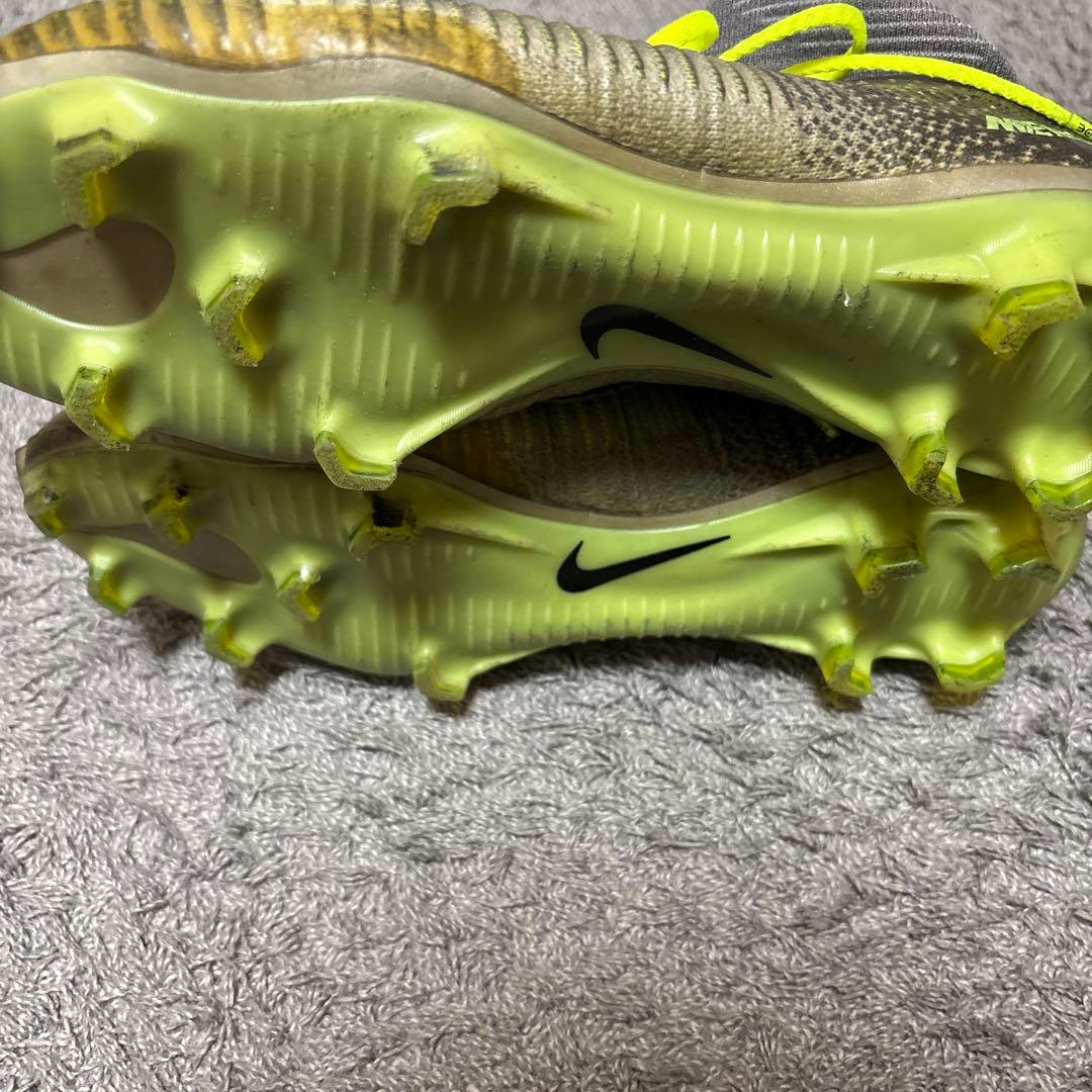 値*し様 サッカースパイク　マーキュリアル　スーパーフライ　v トップモデル　廃