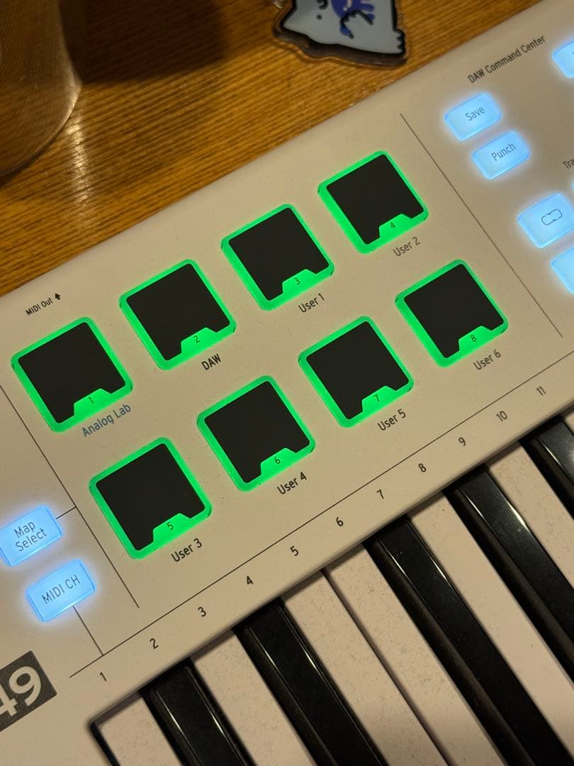 ARTURIA KEYLAB Essential 49 MIDIキーボード