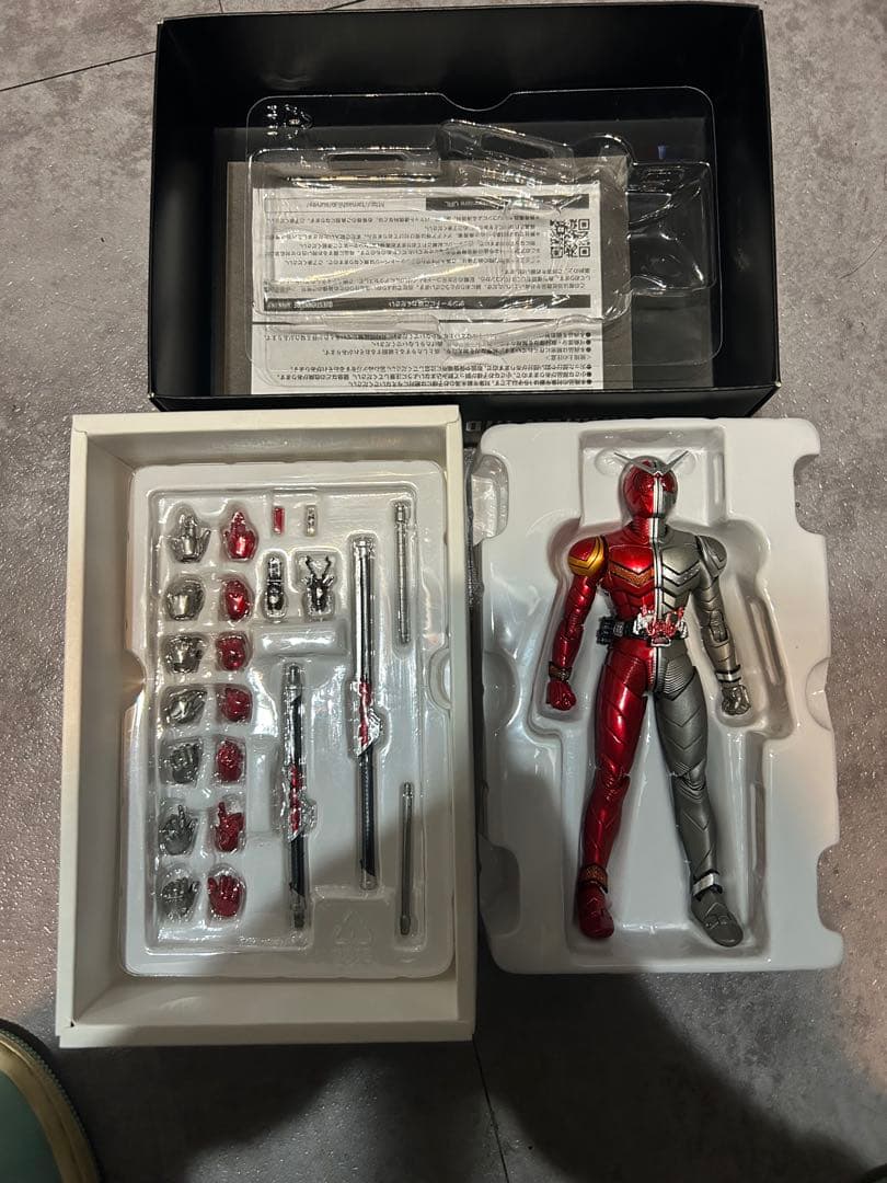 S.H.Figuarts真骨彫製法仮面ライダーWヒートメタルルナトリガー風都探偵