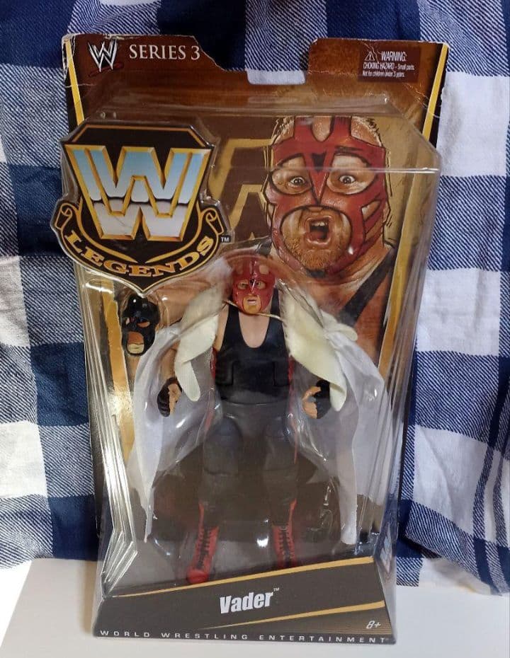 WWE　ビッグバンベイダー　フィギュア(訳あり)