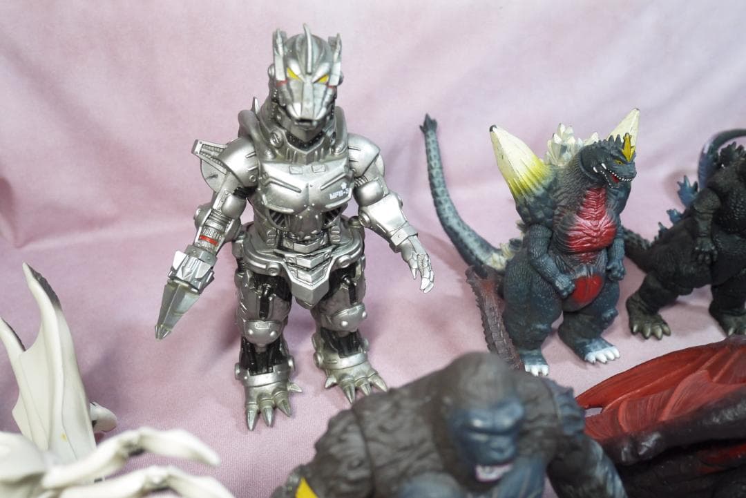 ゴジラ　メカゴジラ　ガイガン　ラドン　レギオン　デストロイア　コング　15体