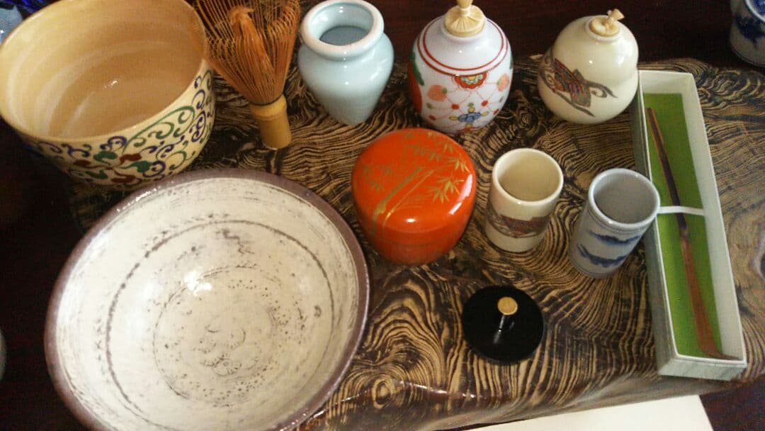 利休の写しの茶器です