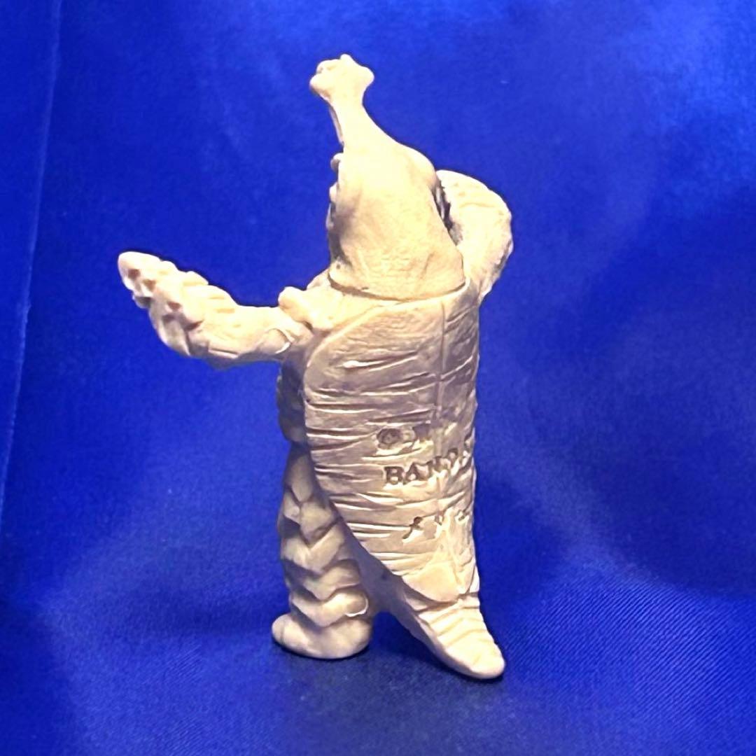 【匿名配送】東宝　怪獣消しゴム『メガロ』 レアもの