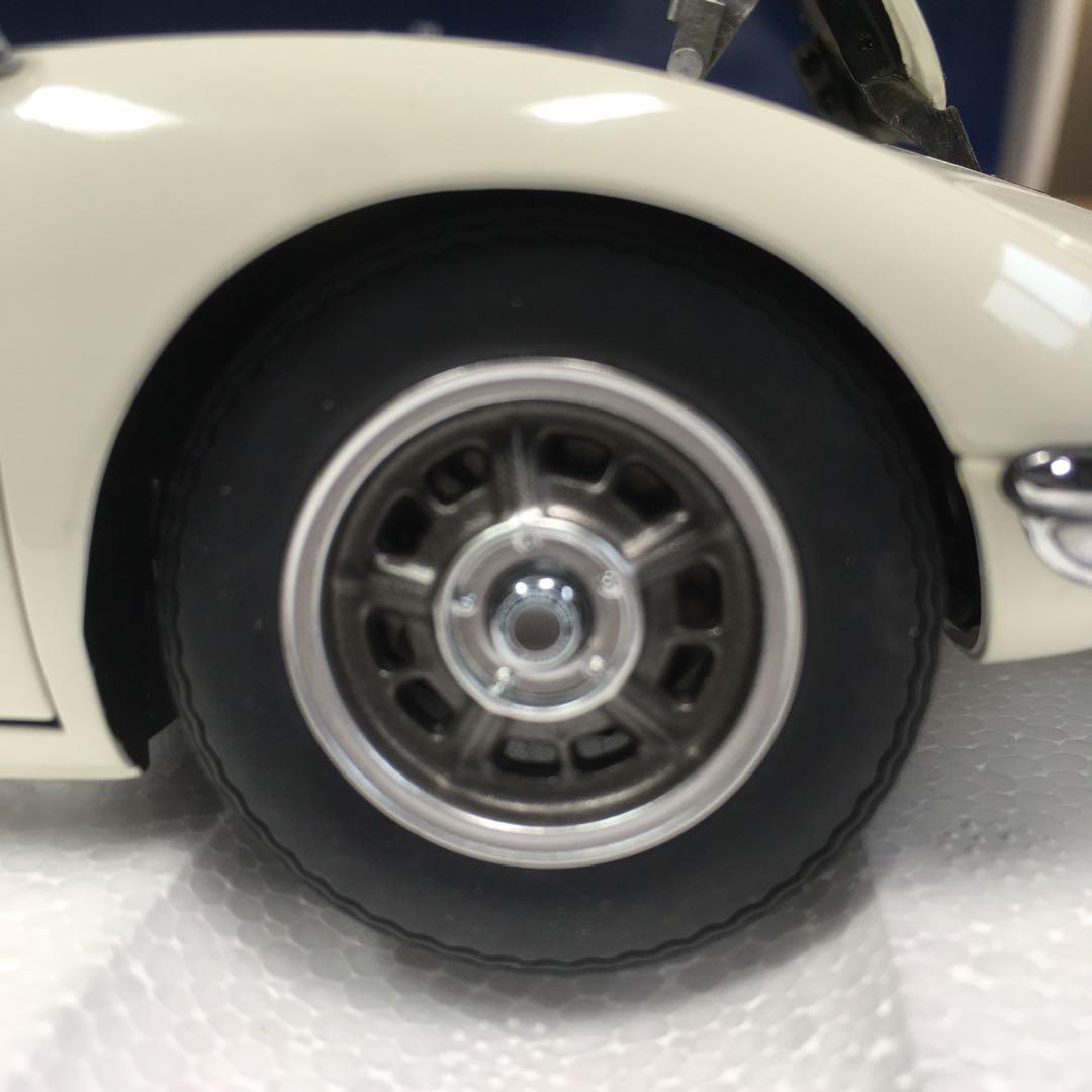 オートアート　トヨタ2000GT 再販版　超美品