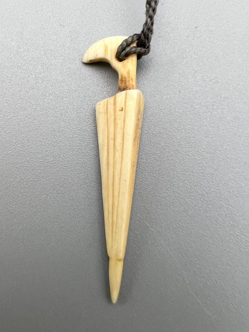 江戸期　レアミニ根付　天然素材　魚　貝　三味線　笛　傘　兎　10点　アンティーク