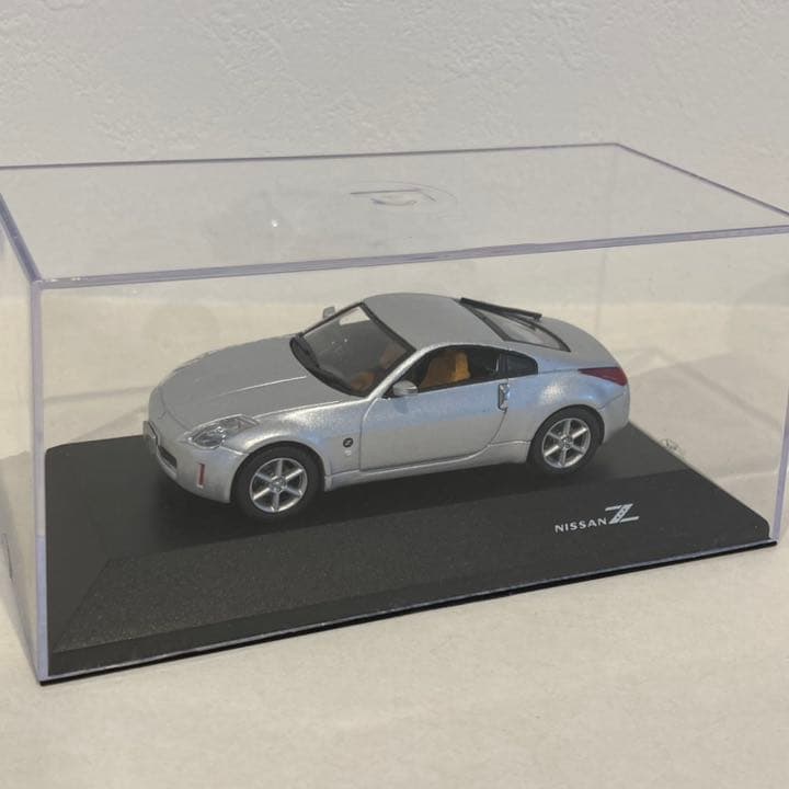 初期版レア？Z台座フェアレディZ J.コレクション 京商日産Z クーペ シルバー