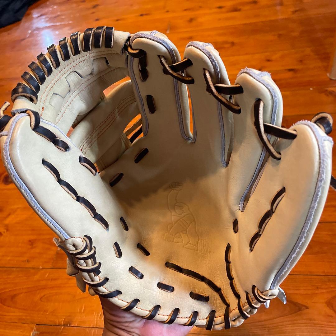 硬式内野グローブ　tsuzuki BASE glowing 【ほぼ新品】