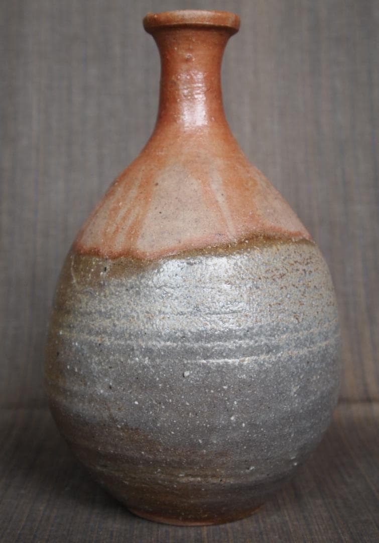 人気作家★大桐大《師：原田拾六》★【窯変】備前らっきょ徳利★共箱