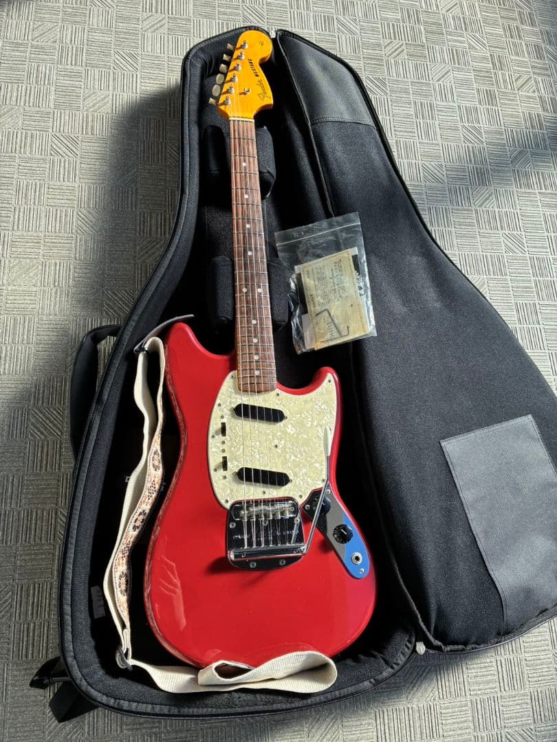 ギター Fender Mustang MG65