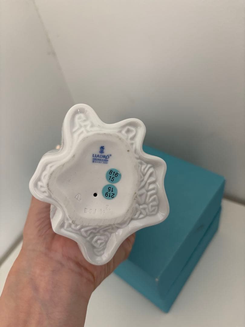 リヤドロ LLADROさわやかな風 品番9216 ポーセリン（磁器）フィギュリン