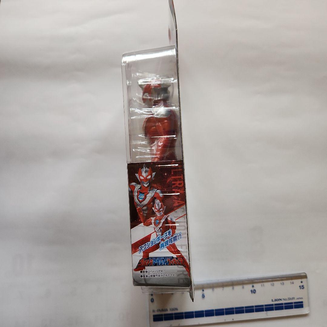 ウルトラアクションフィギュア　ウルトラマンゼット　ベータスマッシュ