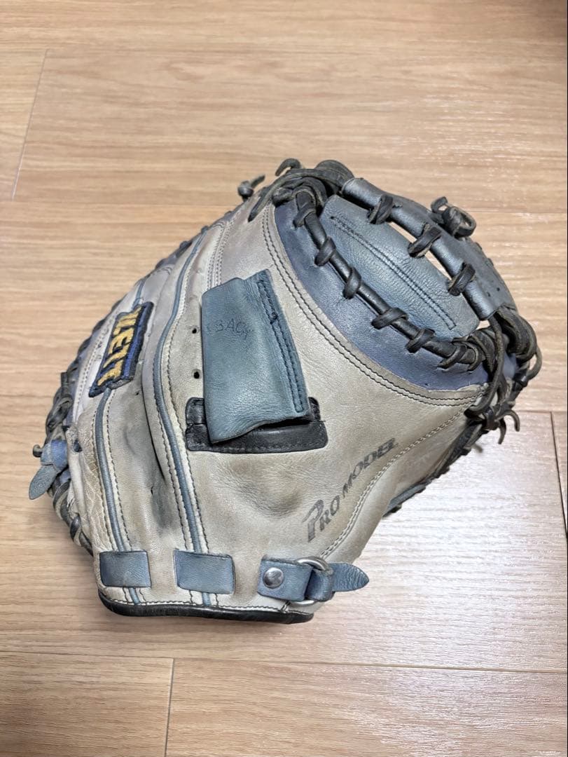 【価格交渉OK】ZETT キャッチャーミット 矢野輝弘（矢野燿大）選手モデル