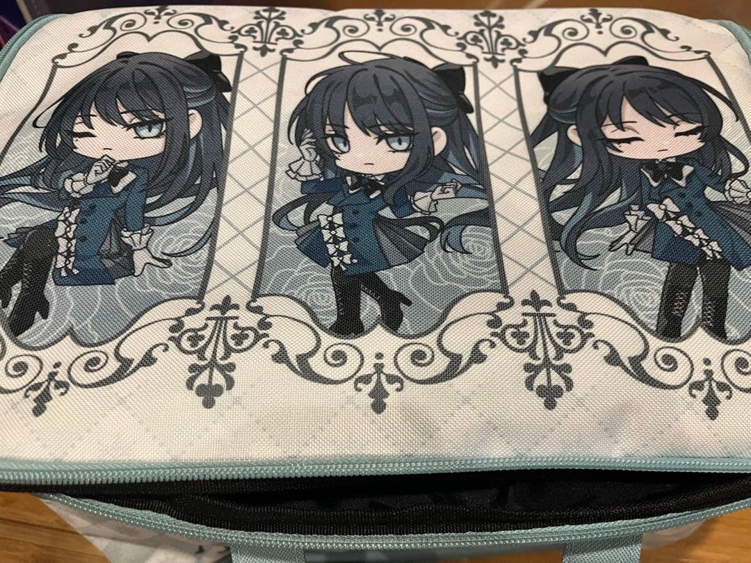 Ado フィギュア　収納BOX ラウンドワン　セット