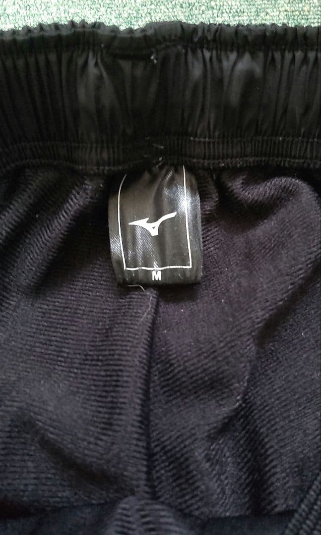 ミズノ テックフィル フードジャケット&ブレスサーモパンツ セット