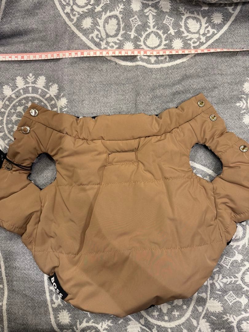 HUGO BOSS 犬用リバーシブルダウンジャケット XS キャメル 本物