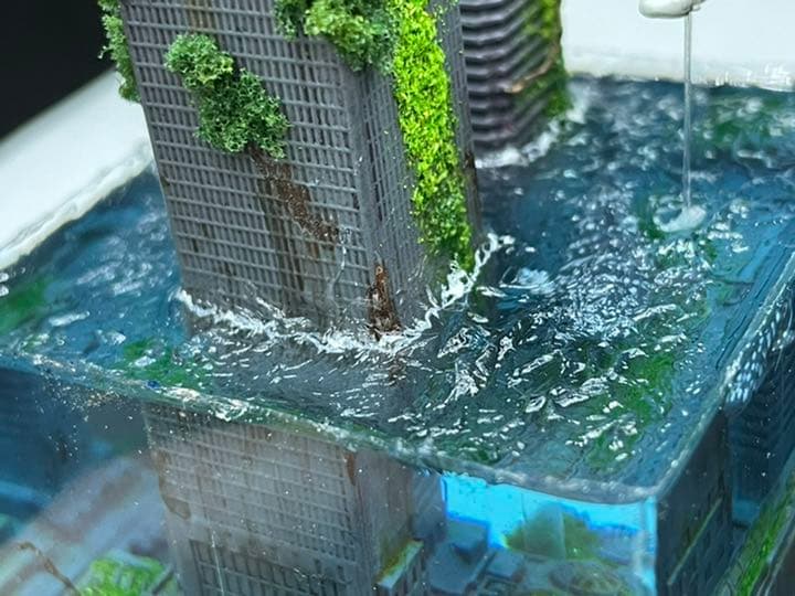 水没した都市　レジンジオラマ