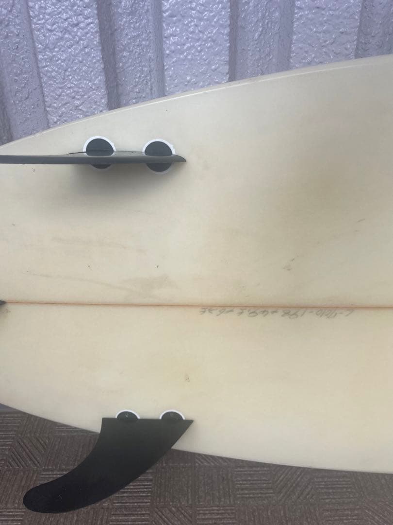 ショートボード FCSフィン付き