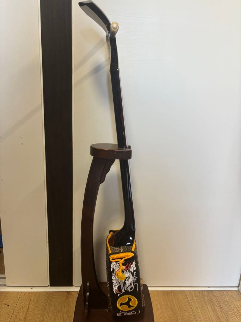 沖縄三線　マカビ型　八重山黒木　472グラム