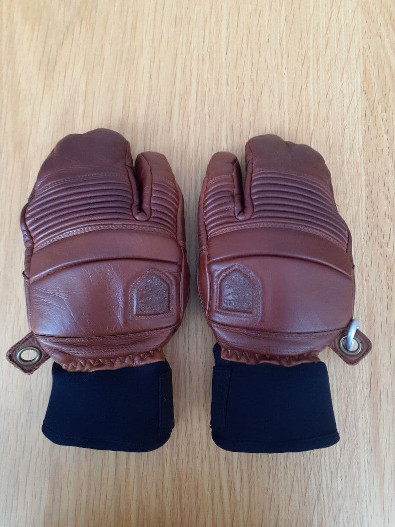 ヘストラ　フォールライン　スリーフィンガー　グローブ