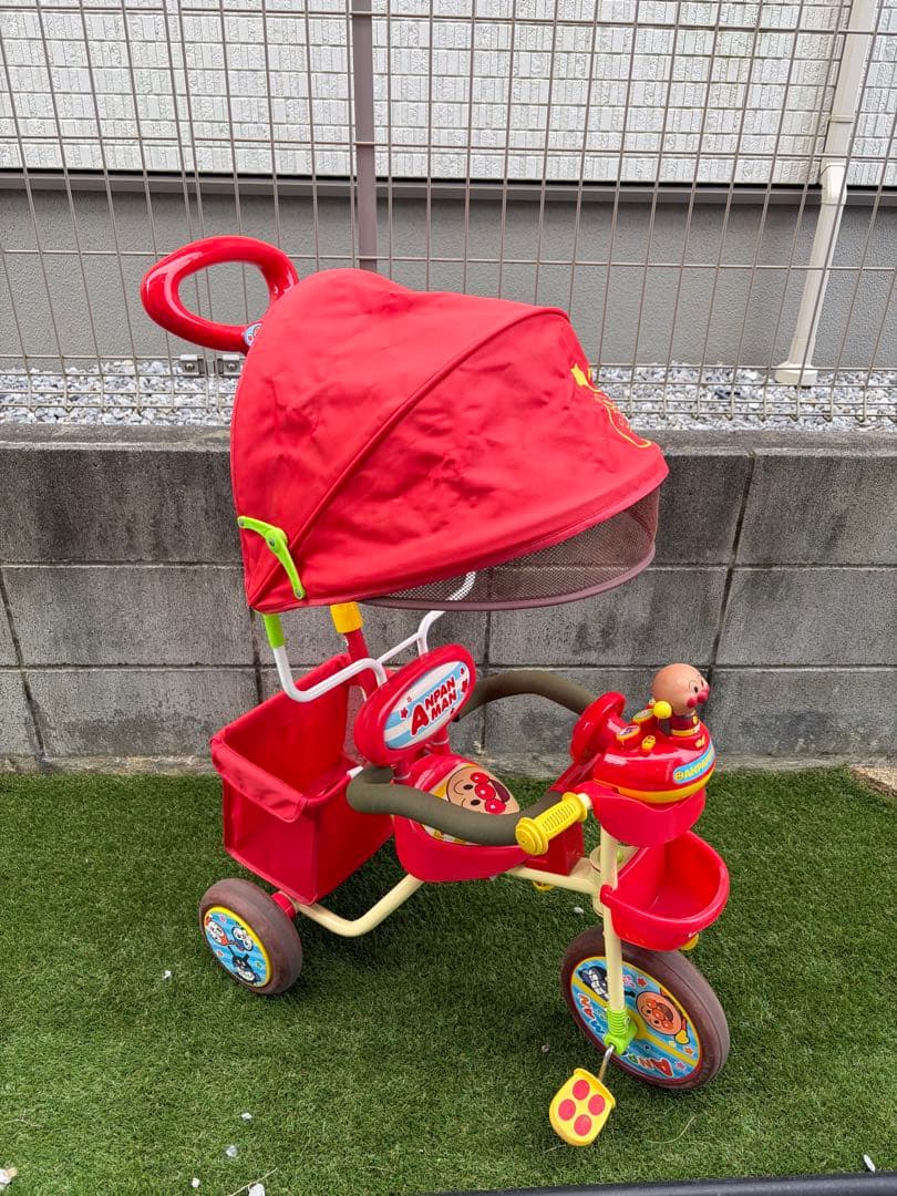 ジョイパレット それいけ! アンパンマンデラックスII レッド 三輪車