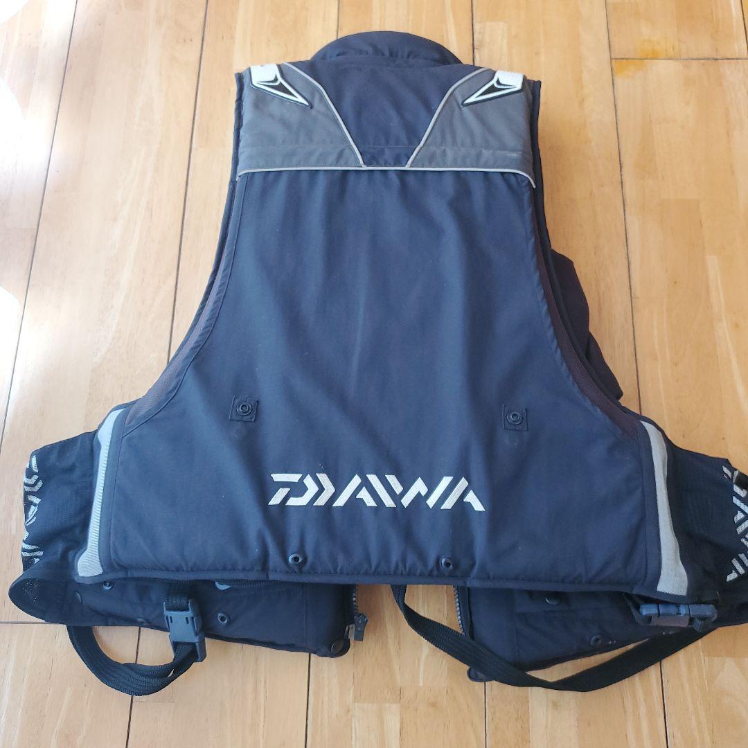 ダイワ フローティングベスト