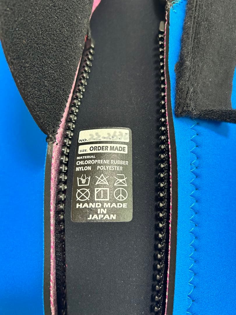 【美品】ウェットスーツ　マービー marvy