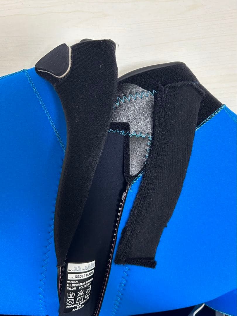 【美品】ウェットスーツ　マービー marvy