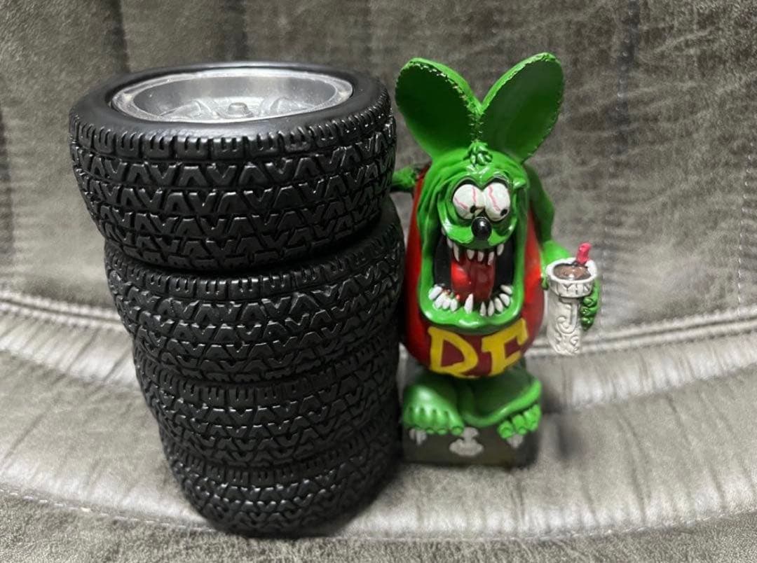 RAT FINK Tire Pen Standラットフィンク タイヤペンスタンド
