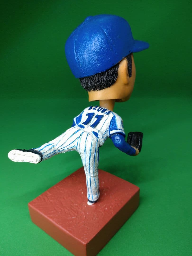 # １１ 東克樹 選手 ボブルヘッド人形 2019 横浜DeNAベイスターズ