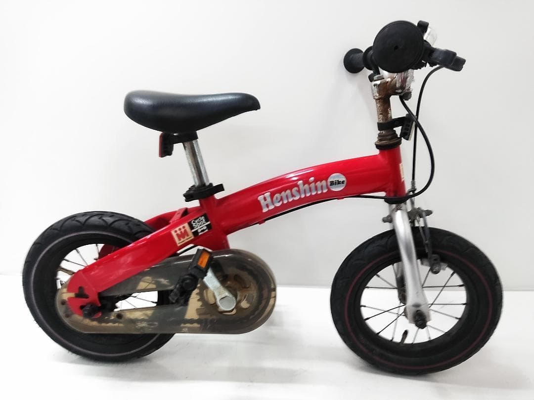 ビタミンiファクトリー へんしんバイク 自転車 レッド□