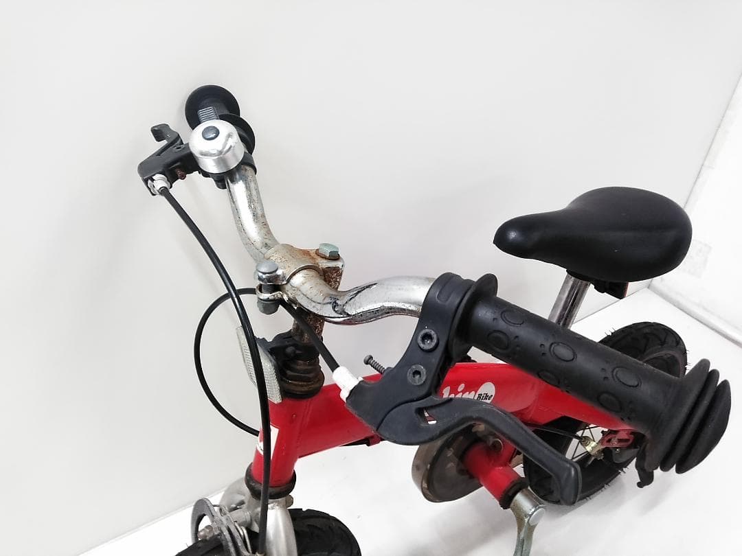 ビタミンiファクトリー へんしんバイク 自転車 レッド□