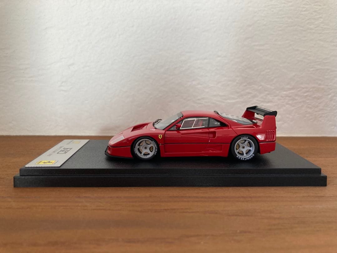 MakeUp 1/43 フェラーリF40 コンペツィオーネ 1990