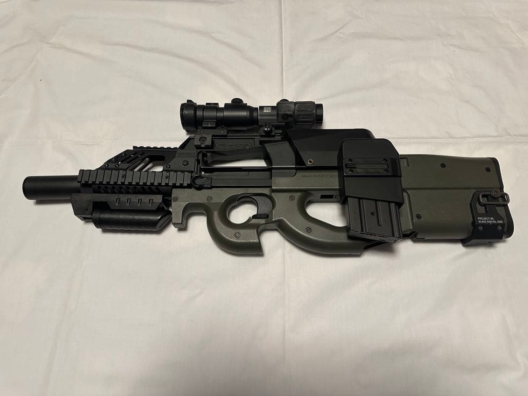 ケ*シ様 【カスタム済】東京マルイ P90 電動ガン エアガン 攻殻機動隊風