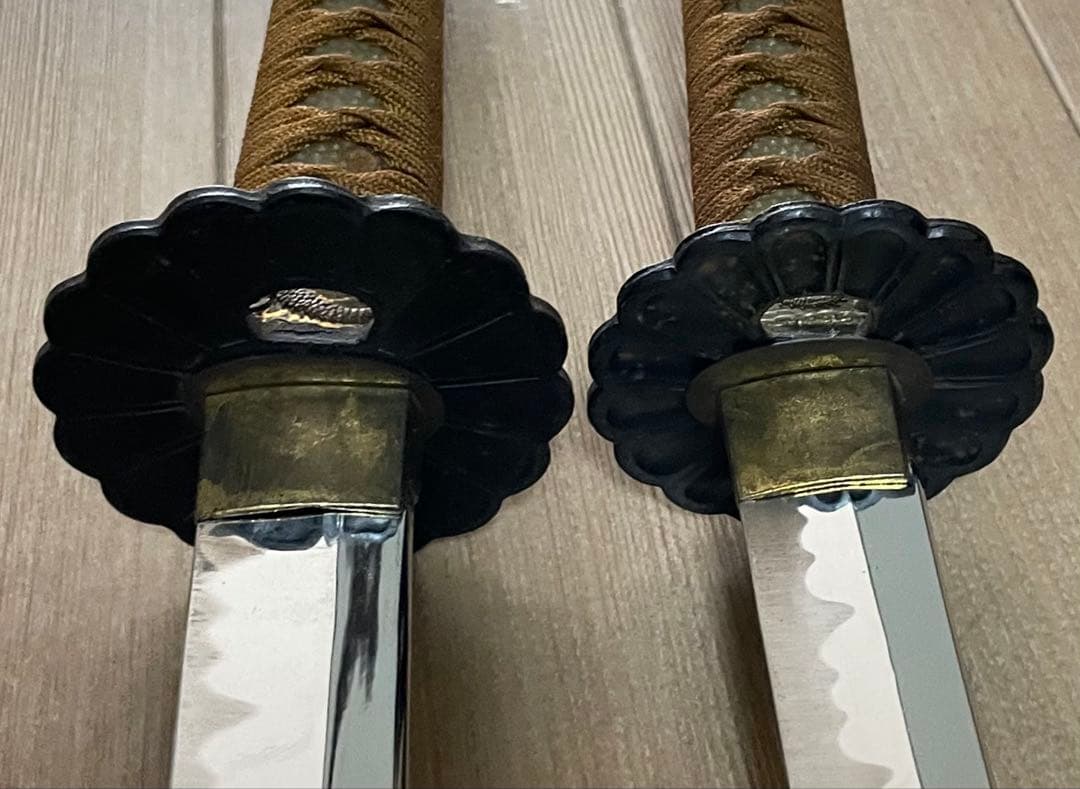 模造刀　居合刀　太刀　脇差　刀掛け　武具　b88